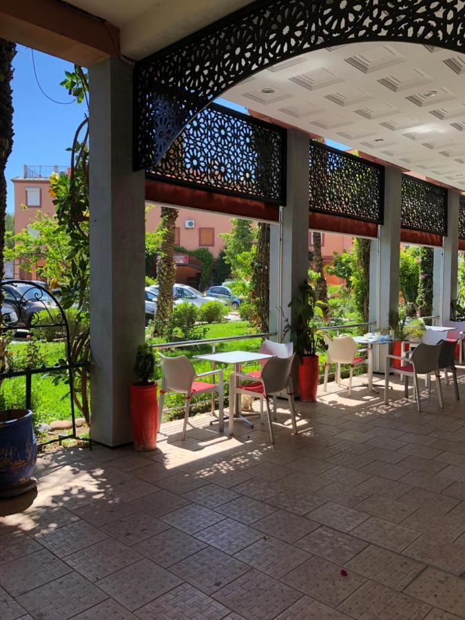 Riad Palmier Fleuri Marakeş Dış mekan fotoğraf