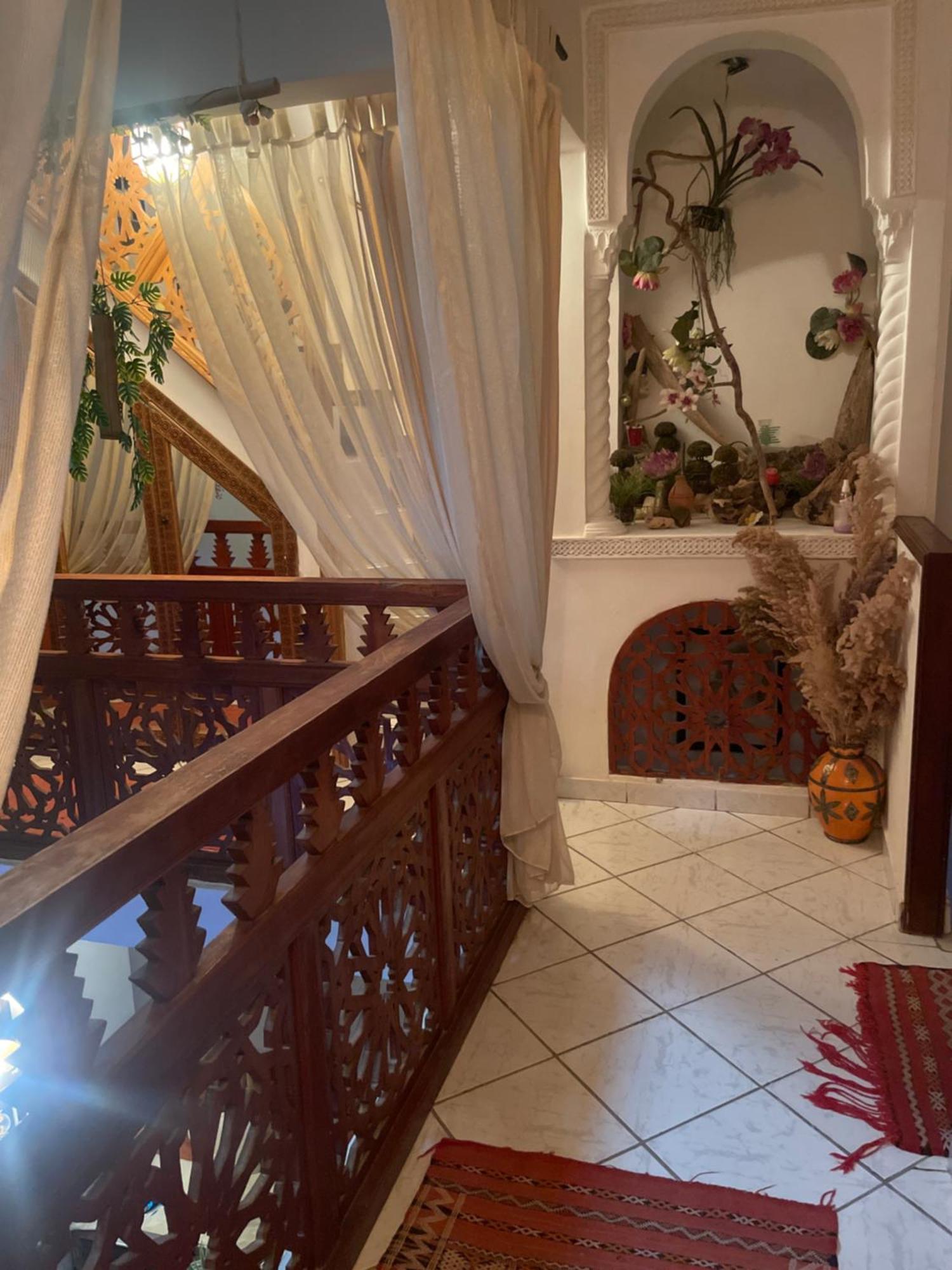 Riad Palmier Fleuri Marakeş Dış mekan fotoğraf