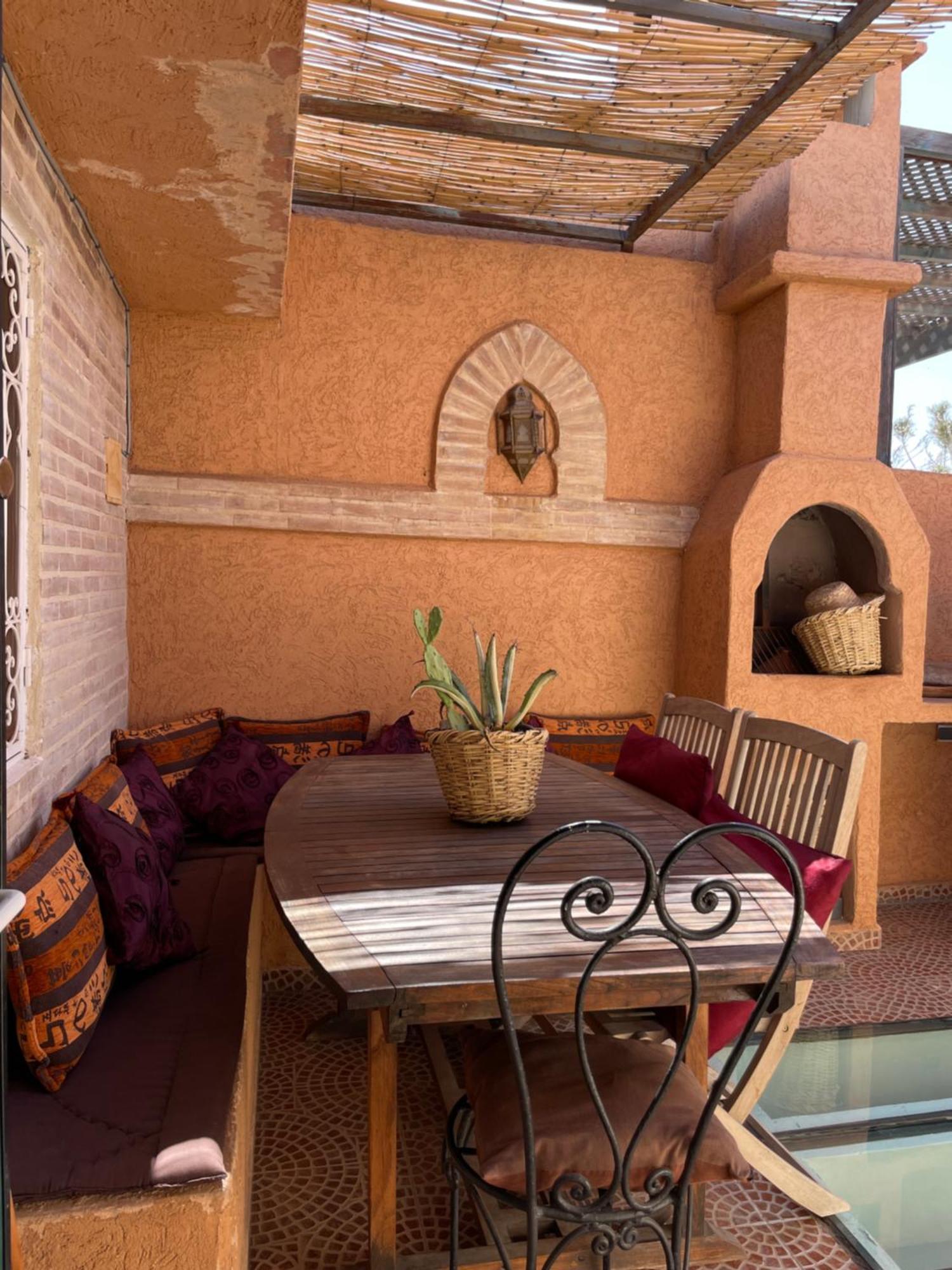 Riad Palmier Fleuri Marakeş Dış mekan fotoğraf
