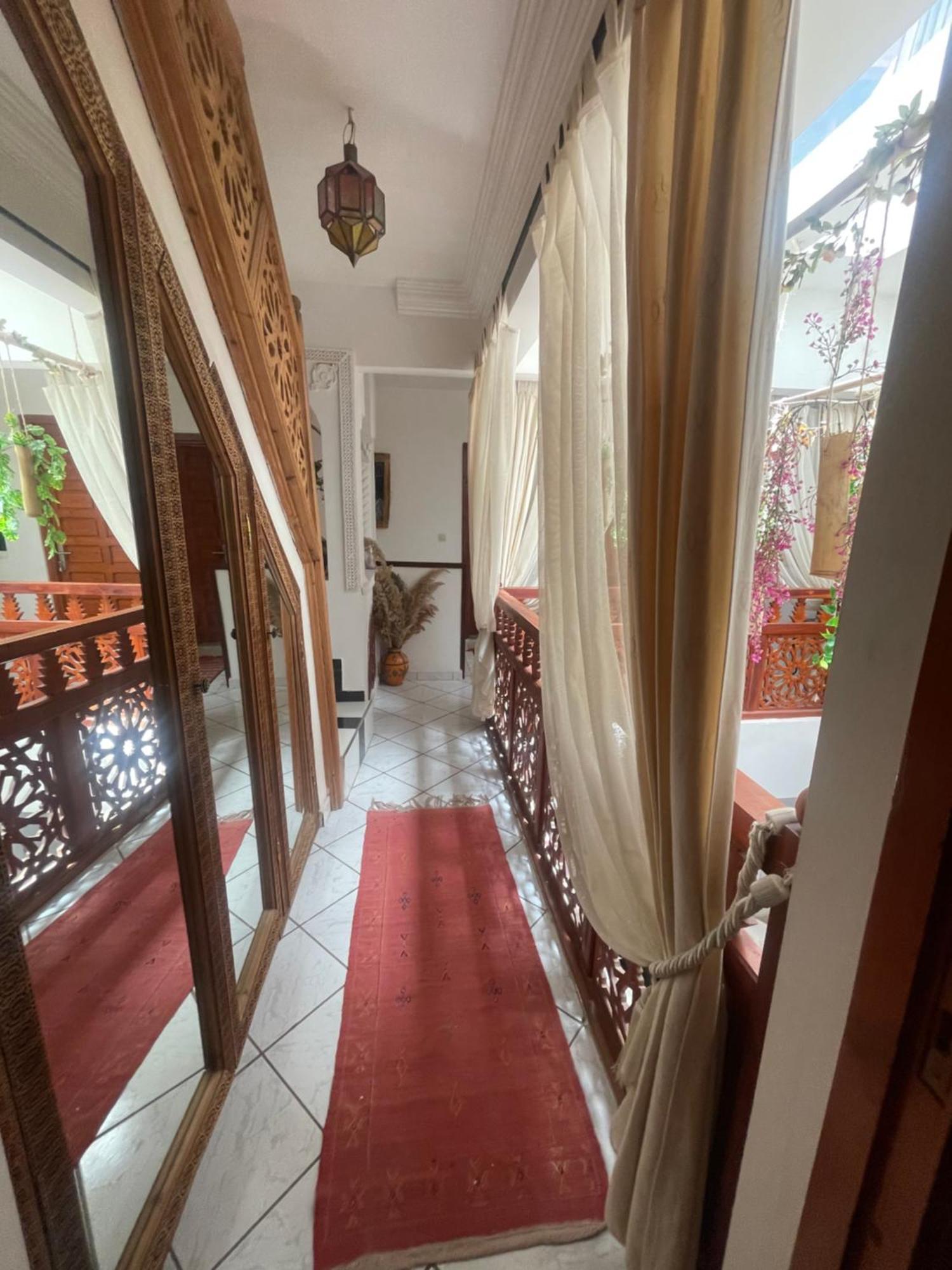 Riad Palmier Fleuri Marakeş Dış mekan fotoğraf