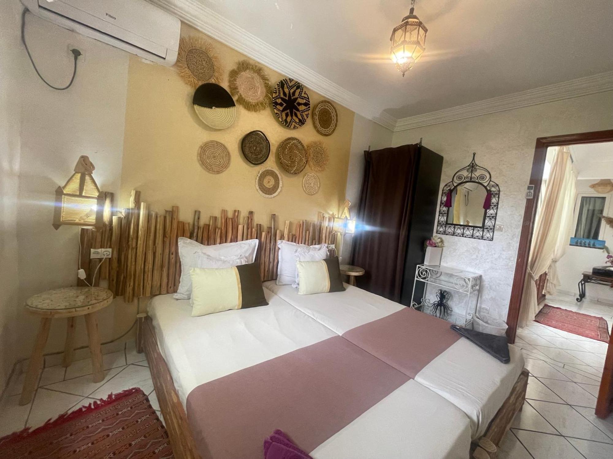 Riad Palmier Fleuri Marakeş Dış mekan fotoğraf
