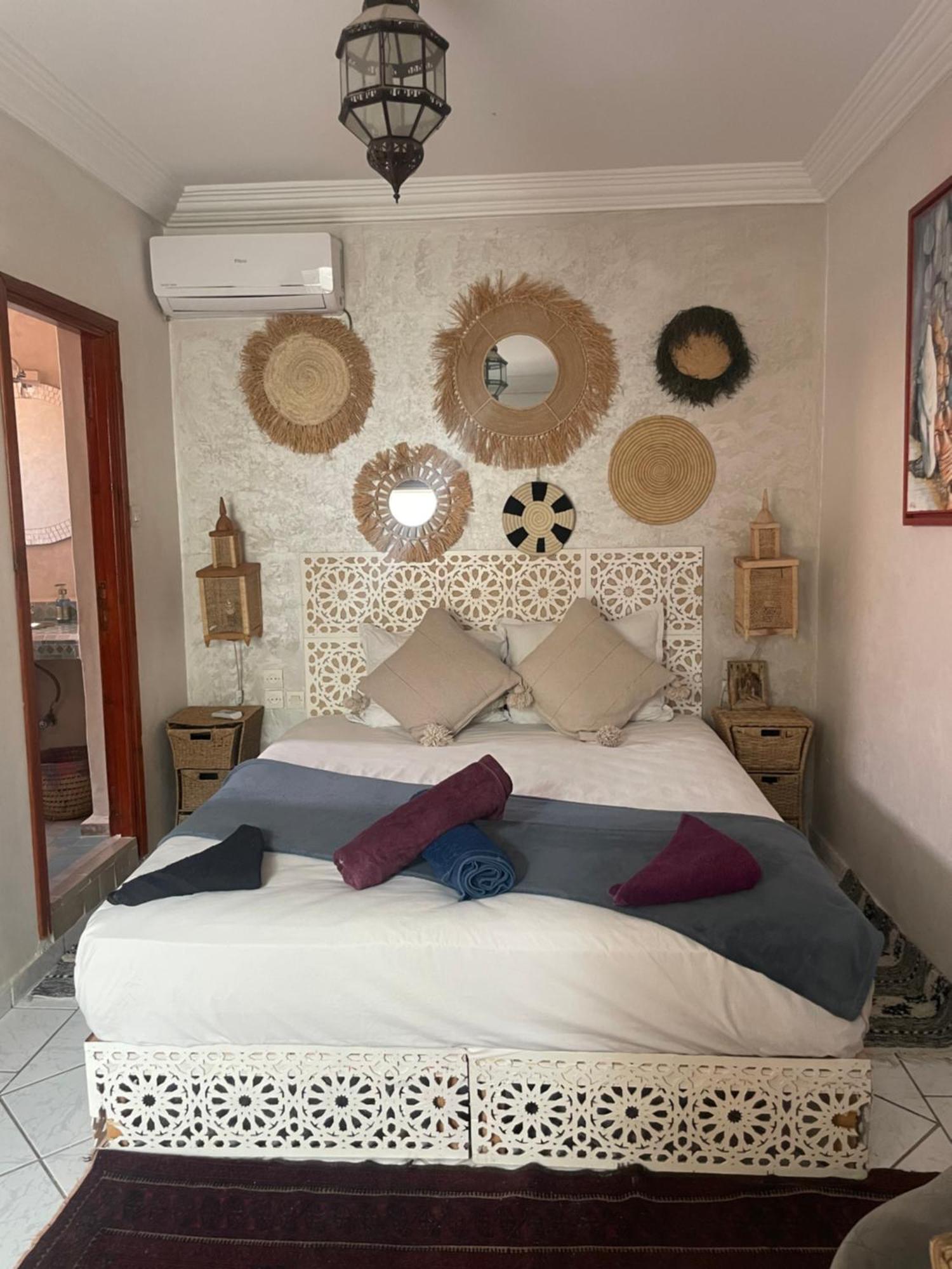 Riad Palmier Fleuri Marakeş Dış mekan fotoğraf